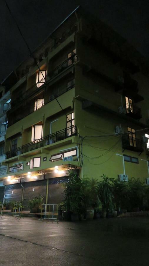 Appartement Baan 192 à Bangkok Extérieur photo